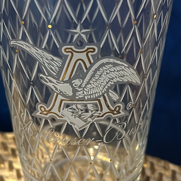 Vintage Set of 4 Anheuser Busch Budweiser Beer Glass Pint Glasses with Logo - Picture 3 of 4